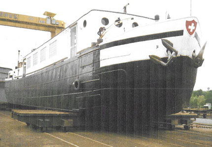 Péniche 250m² COT27 180.000 €